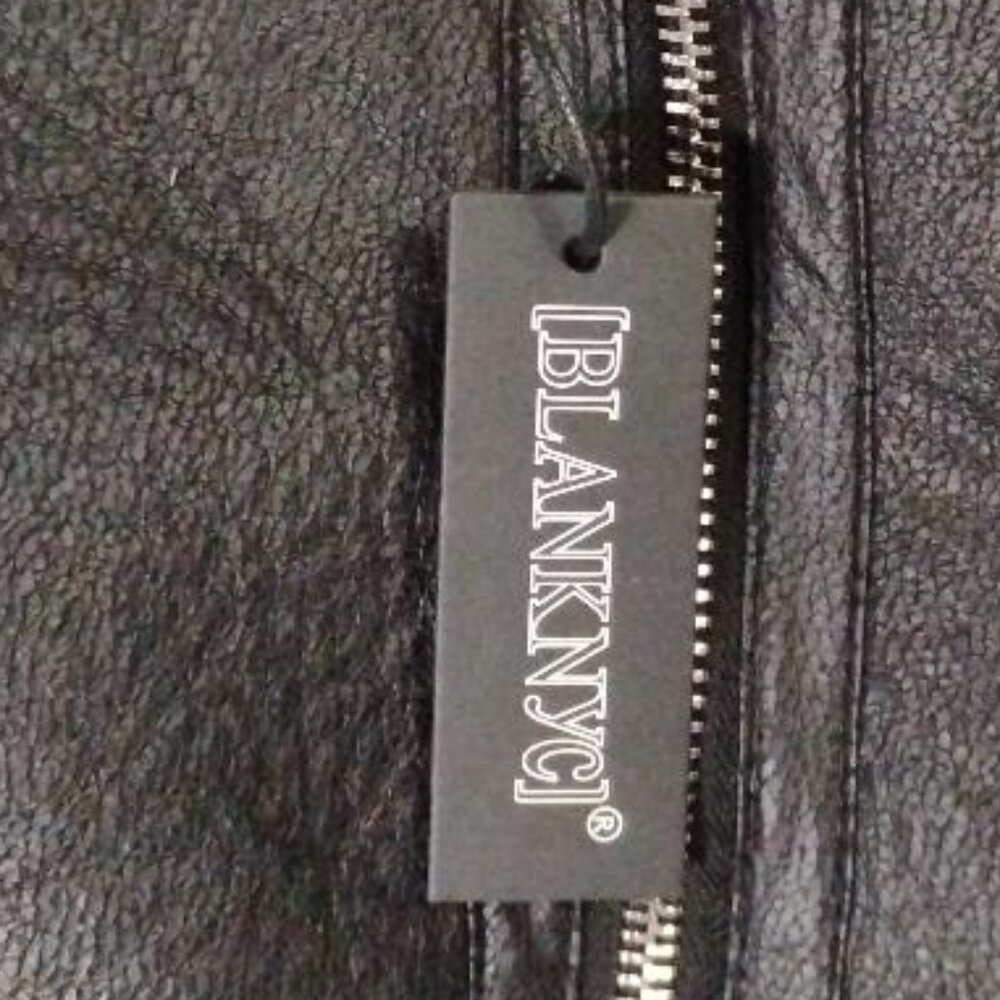 BLANKNYC Sherpa Moto Vest Faux Leather & Sherpa Trimmed Vest Size M NWT - Picture 5 of 14